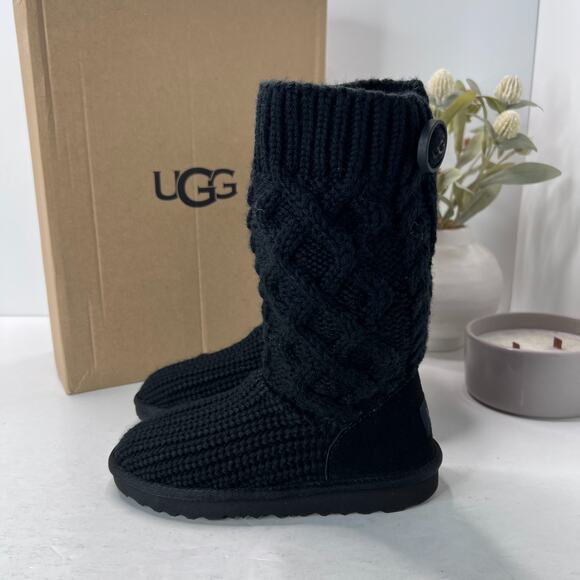 UGG Classic Cardi Cable Knit Boots Foldable Side Zip Black Kids 12 NWB - Picture 1 of 16